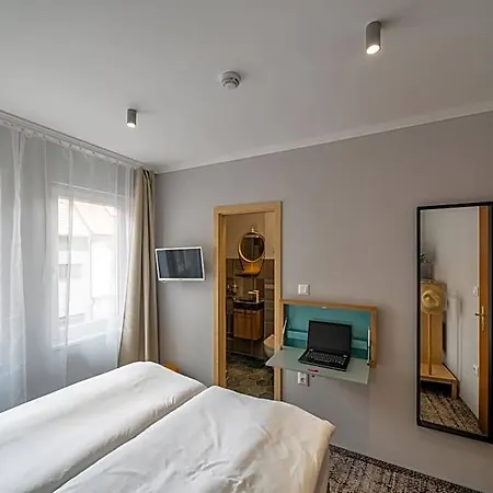 Duett - Urban 3*